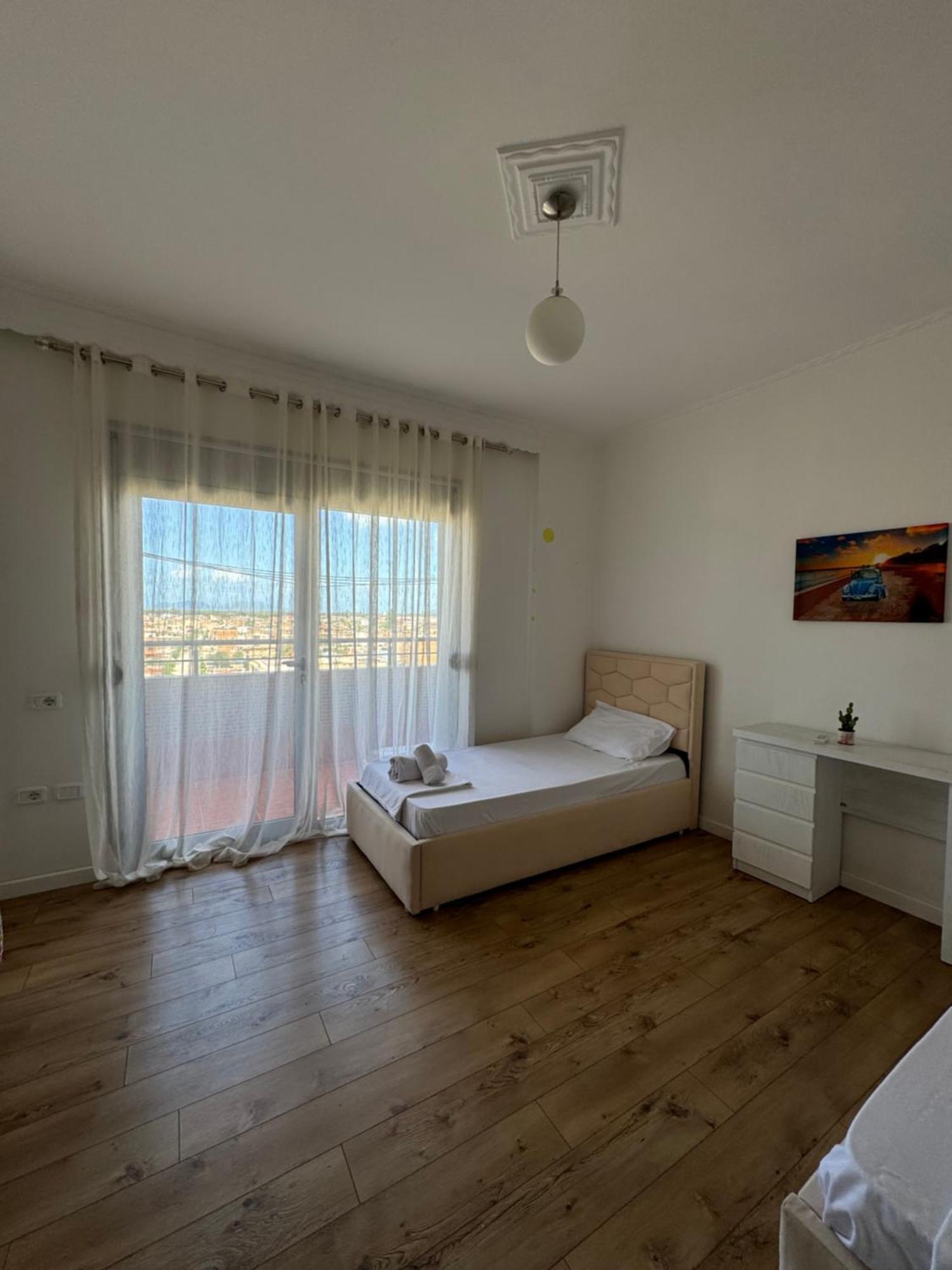 Kreilux Valona Apartment Vlorë Exterior foto