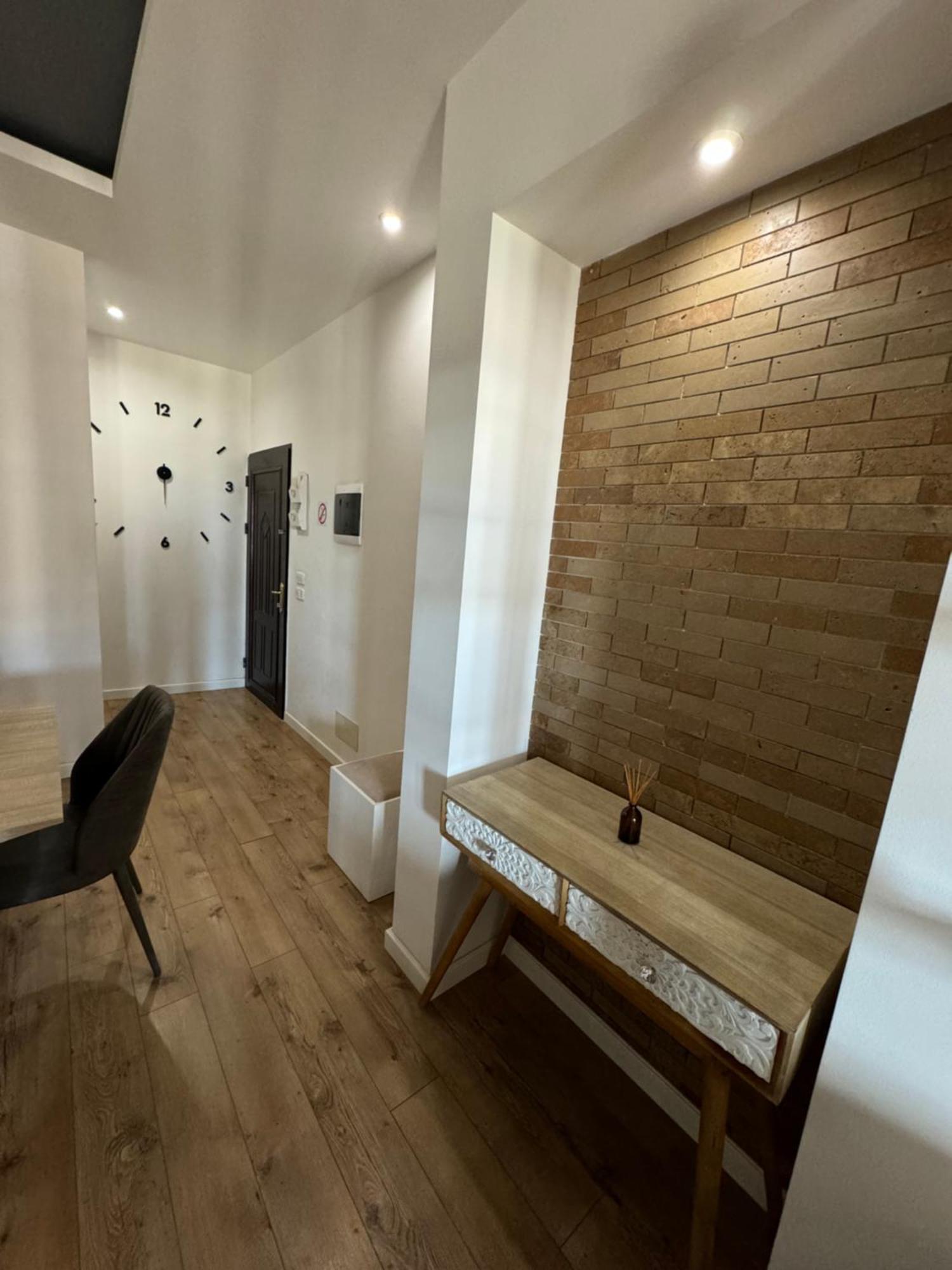Kreilux Valona Apartment Vlorë Exterior foto